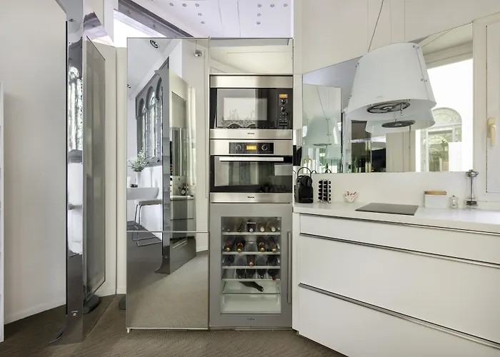 El Palauet Modernist Suites Barcelone